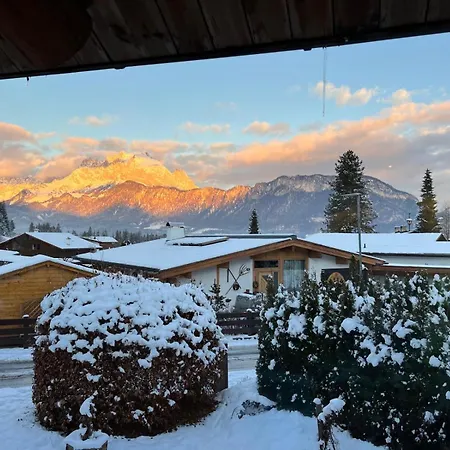 Mountain In Sankt Johann Villa *